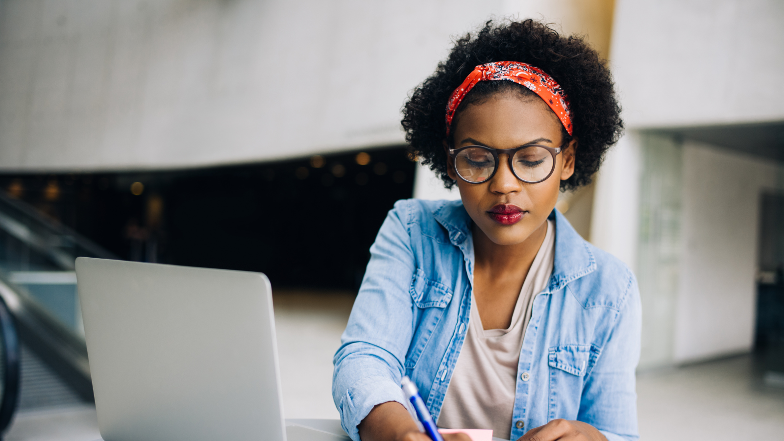 Intrinsic vs Extrinsic motivation: key differences at work